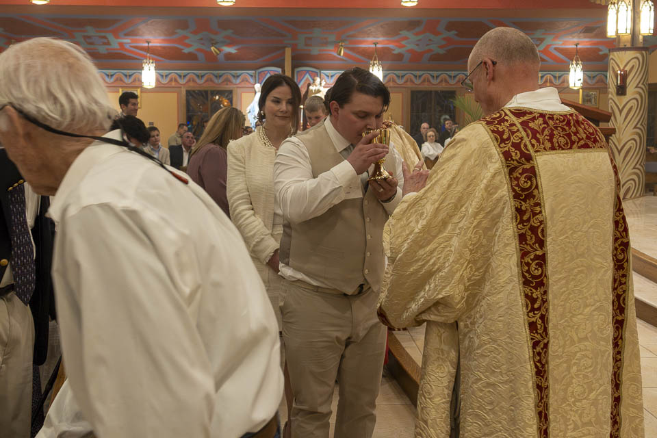 2026-StMary-EasterVigil (171 of 215).jpg